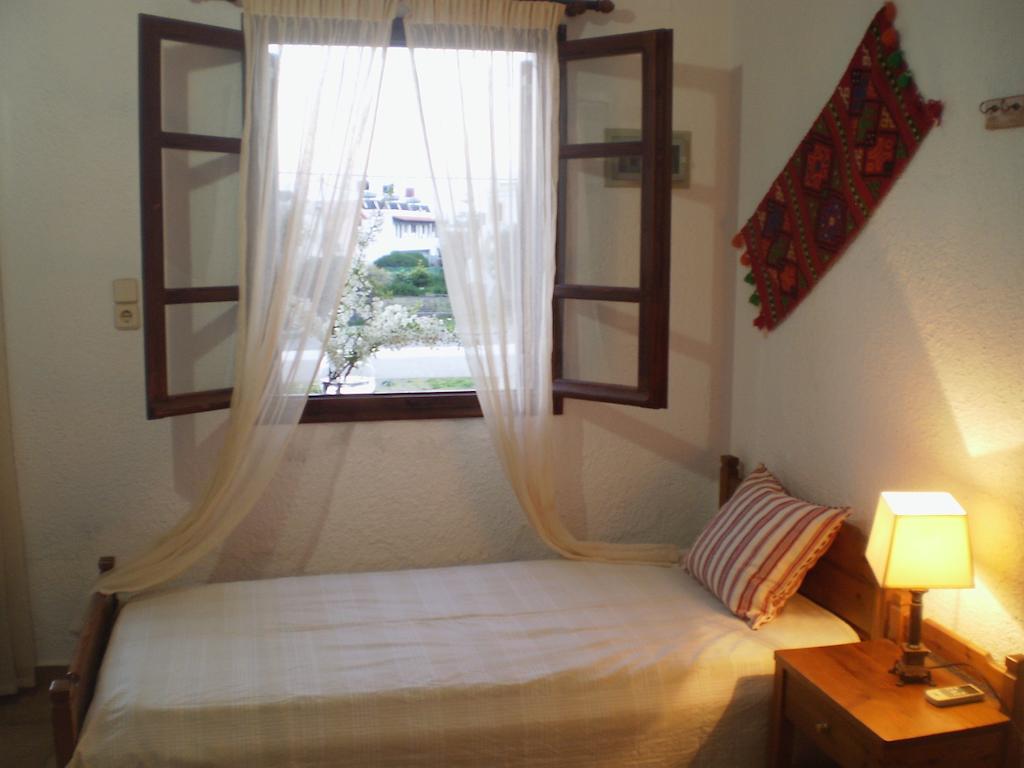 אלונדה Stella Mare Apartments חדר תמונה