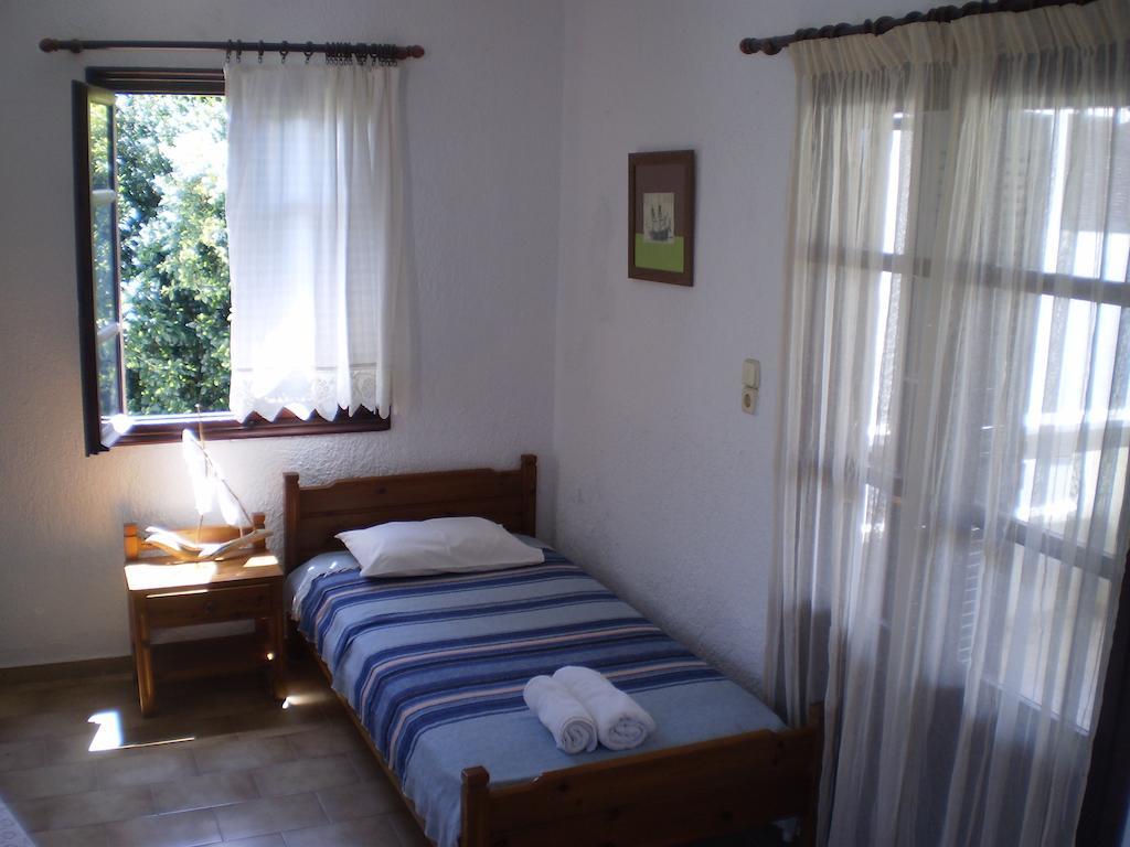 אלונדה Stella Mare Apartments חדר תמונה